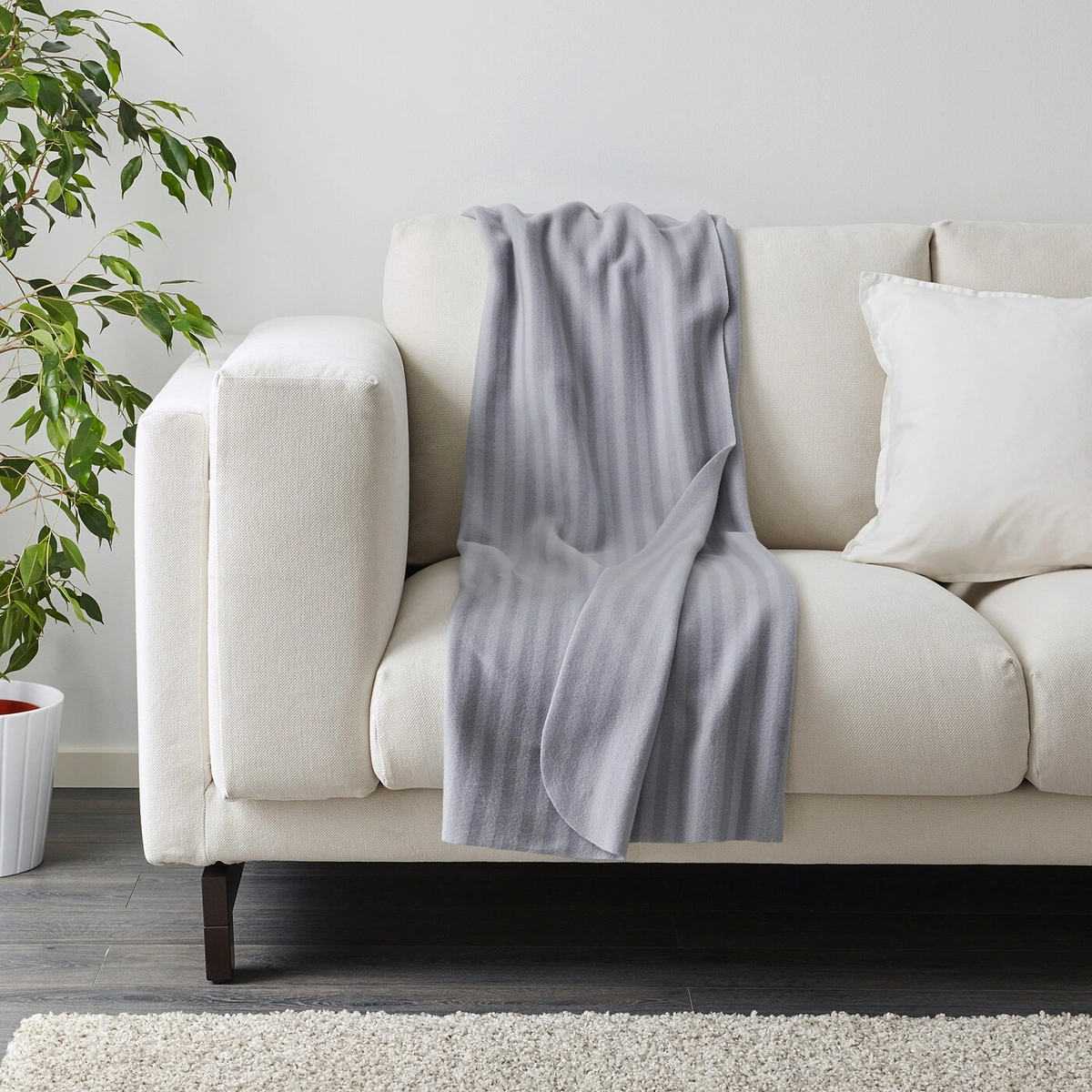 پتوی مسافرتی IKEA مدل VITMOSSA رنگ خاکستری