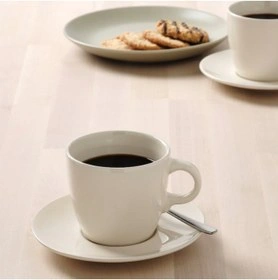 فنجان IKEA مدل FARGKLAR رنگ کرم